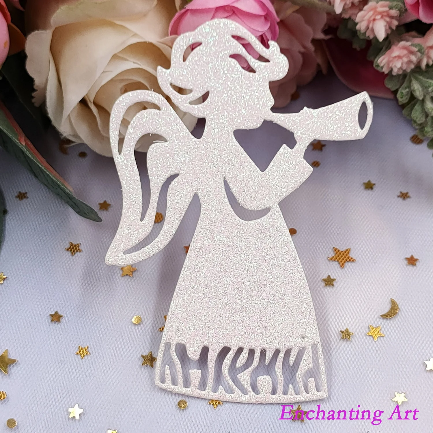 

Three Lovely Little Angels Metal Cutting Dies 2021Stencils for DIY Scrapbooking/Photo Album Decorative Embossing DIY Paper Cards