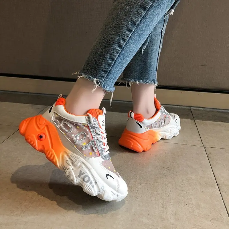 Кроссовки женские вулканизированные дышащие увеличивающие рост радужного цвета