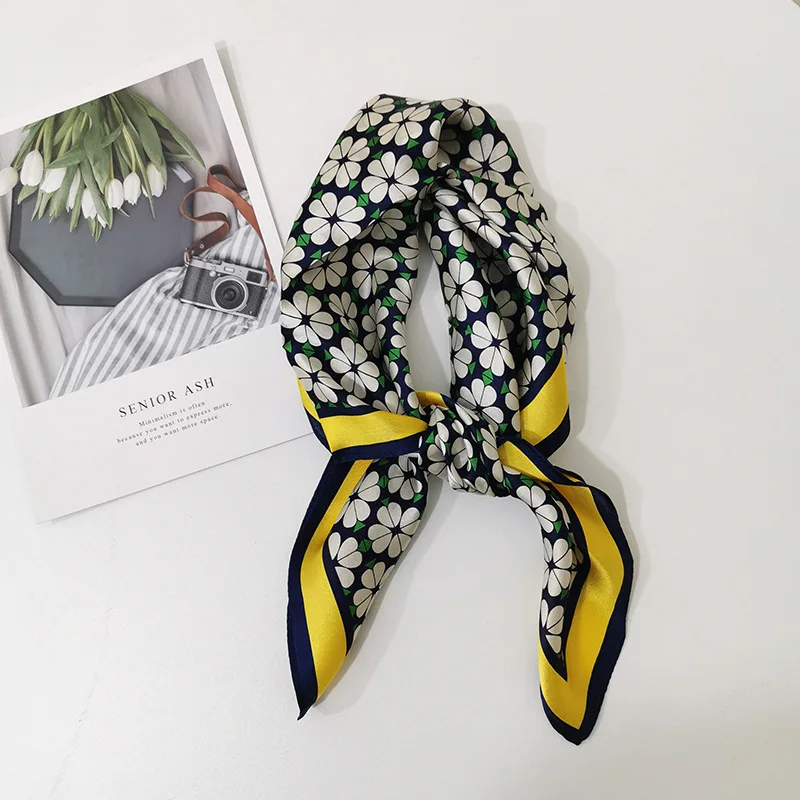 

2021 New Korean Style Silk Square Scarf Female Four-leaf Print Stewardess Decorate Headband Scarf 53*53cm Female Present
