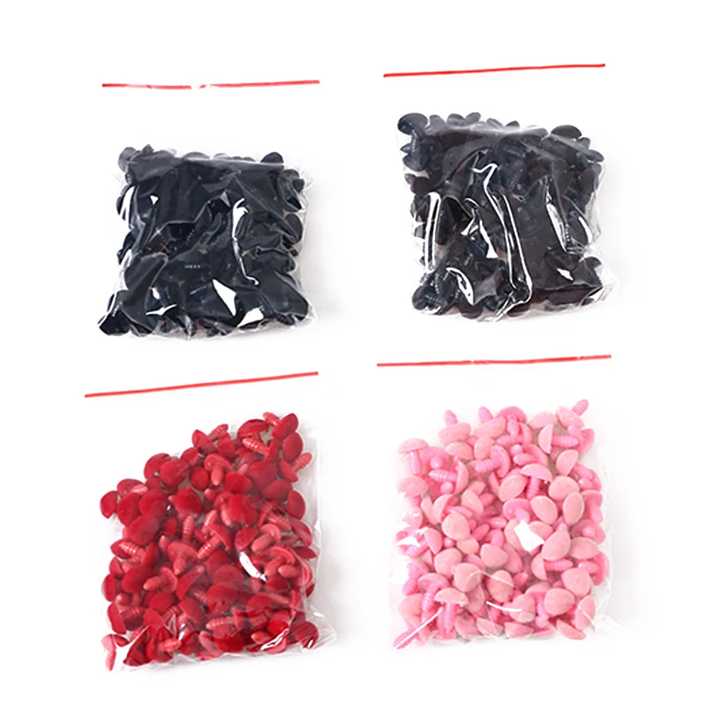 

10pcs/bag 12*14mm Plastic Triangle Velvet Nose Buttons DIY Craft For Bear Toys Accessories Safety nose for Plush toys dolls
