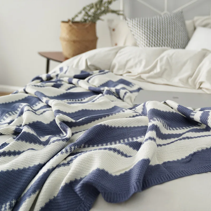 

Knitted Blanket with Towel Bed End Scarf Cover Blanket Nordic Style Blue and White Stripe Plush Blanket