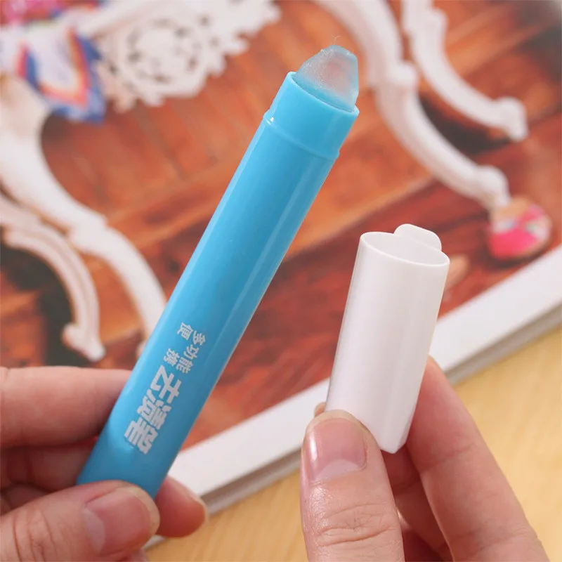 1 шт. чистящие щетки портативная одежда мгновенная перо для удаления пятен смазка