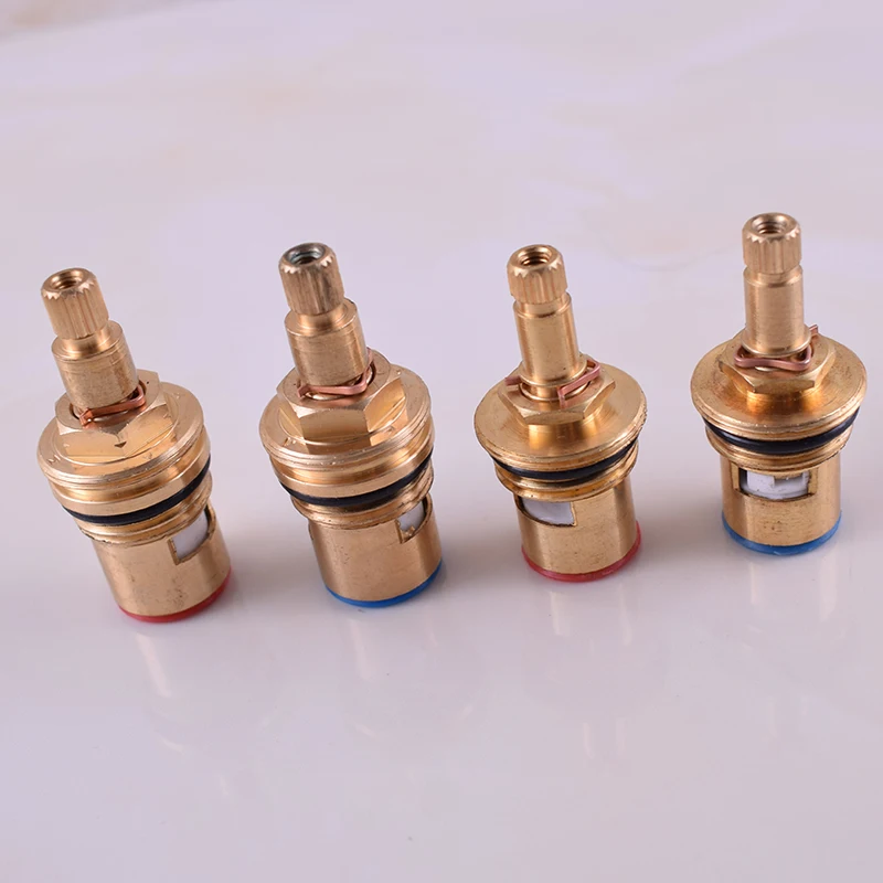 Быстрооткрывающийся смеситель для душа с картриджем латунный Смеситель горячей