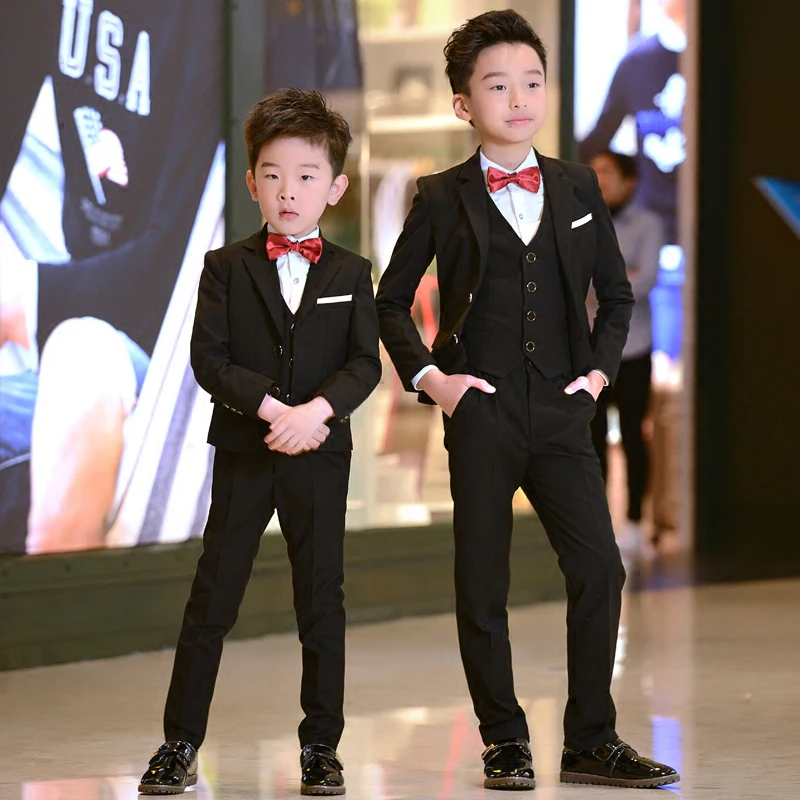 2020 Gentleman Kids Jacket Vest Pants Bowtie ceremony Costumes Flowers Boys Formal Suit Wedding campus student Dress |