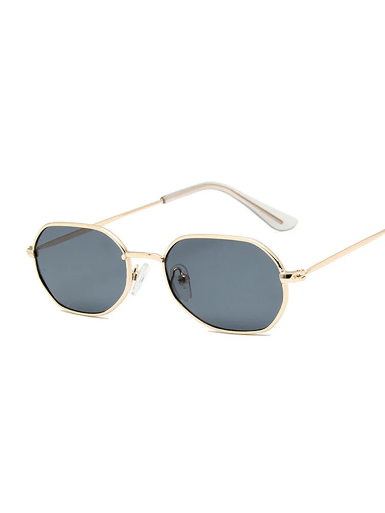 

Classic Brand Designer Sunglasses Men Women Retro High Quality Sun Glasses Rivet Female Male Fashion Mirror Sunglass S-9272