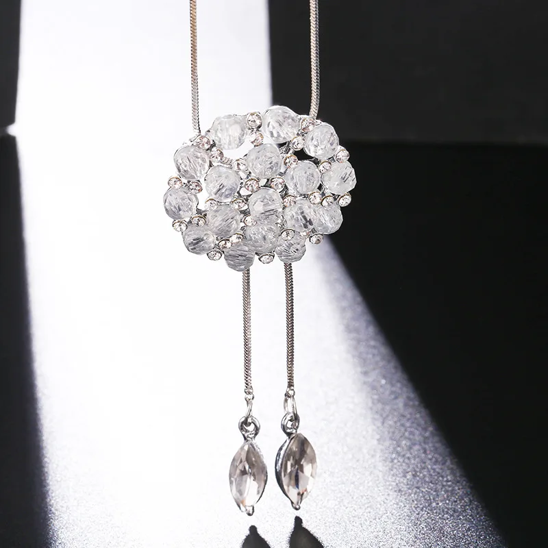 

Full Of Crystal Hydrangea macrophylla Flower Necklace For Women Trendy Long Dress Sweater Shopping Party Accessories