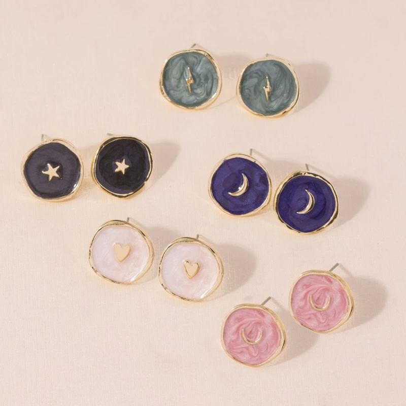 

Harajuku Enamel Lightning Star Moon Stud Earrings for Women Sweet Gold Color Heart Round Earring Studs Girl Fashion Jewelry Gift