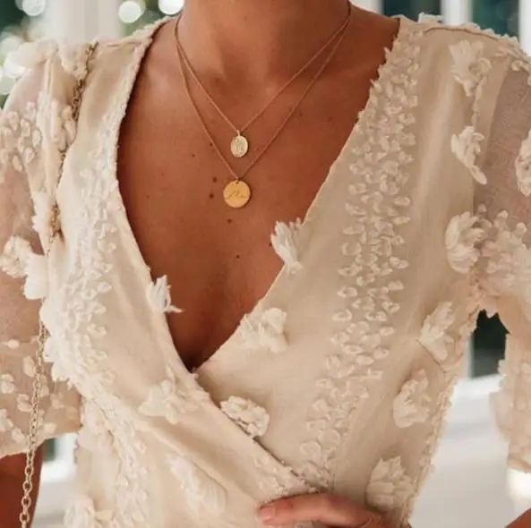 

Summer Fashion Women Dress V- Neck Lace Joint Holiday Dress with Tassels Vintage Casual Short Luxury Dress FZ147