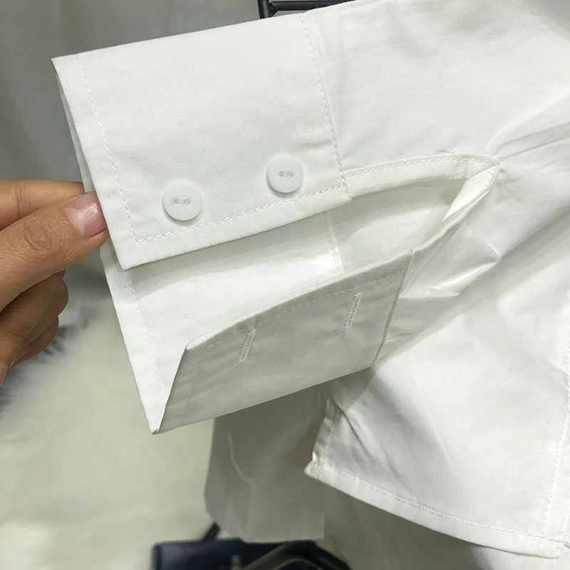 Женская белая блузка в полоску рубашка стиле пэчворк оверсайз с асимметричным