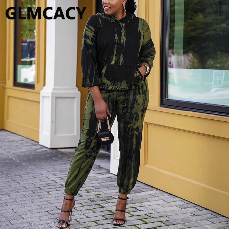 

Women Two Piece Casual Sweat Suits Long Sleeve Hooded Sweatshirt & Jogger Pants Set