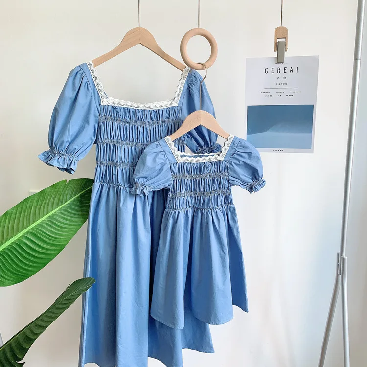 

2021 summer new parent-child dress mother and daughter girl's word collar French tube top square neck thin holiday skirt