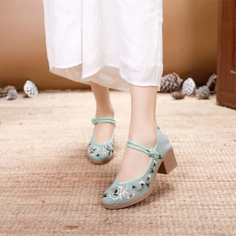 Туфли-лодочки женские Veowalk мягкие жаккардовые с вышивкой и ремешком на щиколотке