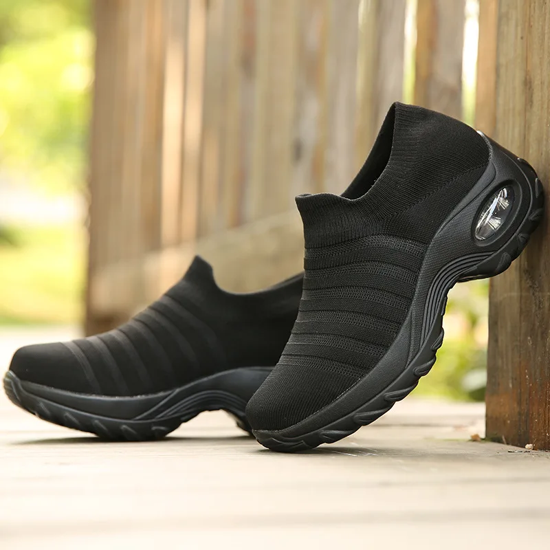 Женские туфли на танкетке женские кроссовки 2021 открытые из дышащего сетчатого