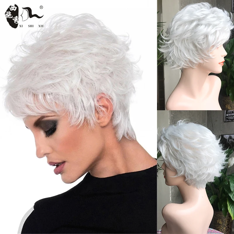 

XISHIXIUHAIR Middle-aged Women Wig Silver White Ombre Synthetic Short Layered Curly Hair Puffy Bangs