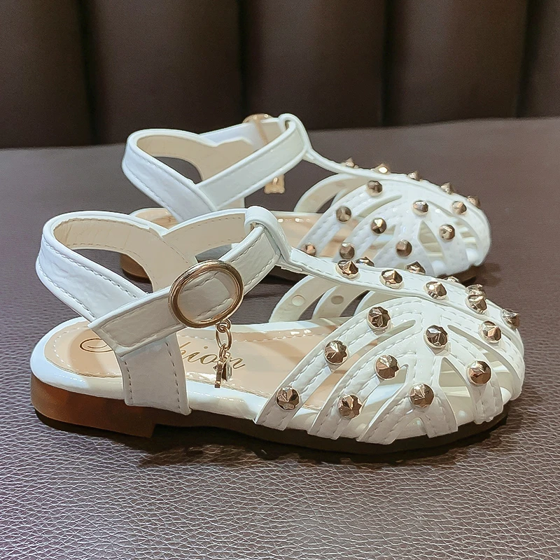 Детская обувь Сандалии для девочек принцессы Милые сандалии из мягкой кожи с