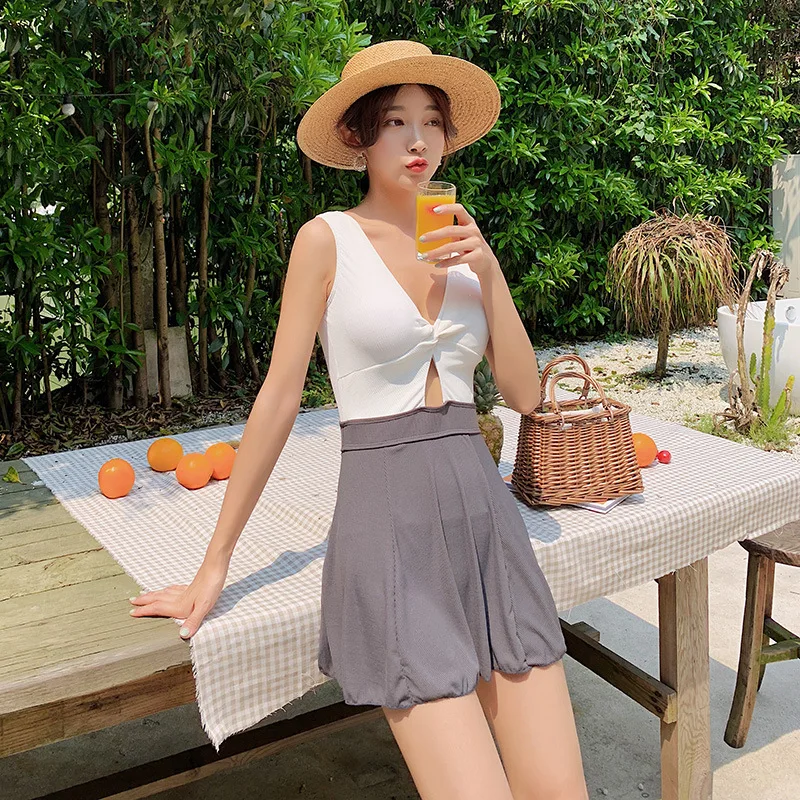 

Skirt One-Piece Swimsuit Women Korean New Stitching Contrast Color Conservative Fashion Student Swimsuit Beachwear Bathing Suit