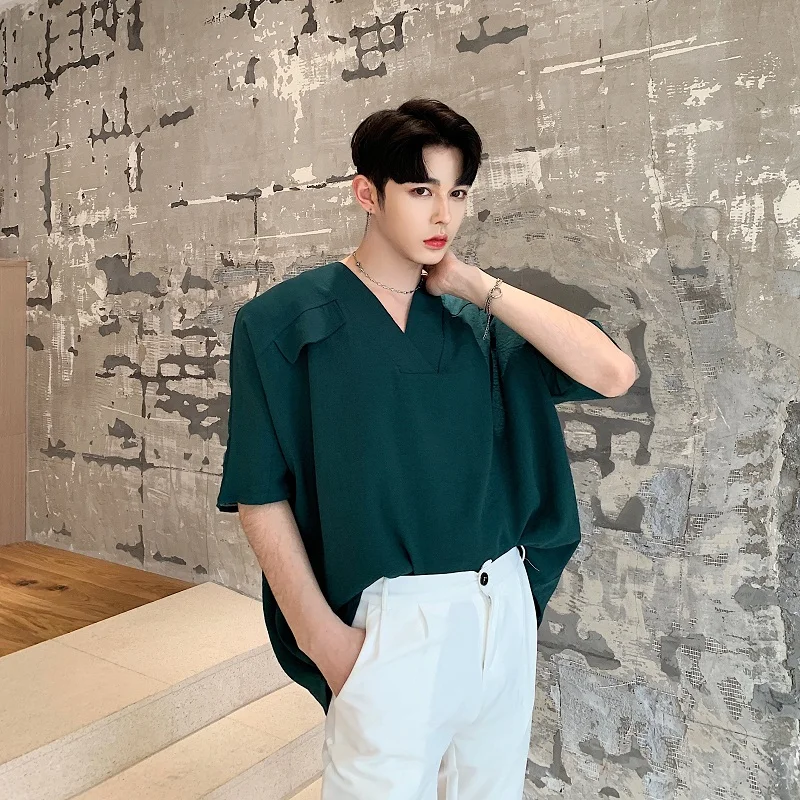 

Футболка мужская с V-образным вырезом, свободная ассиметричная рубашка, в стиле Урбан/молодеж, темный дизайн, летняя