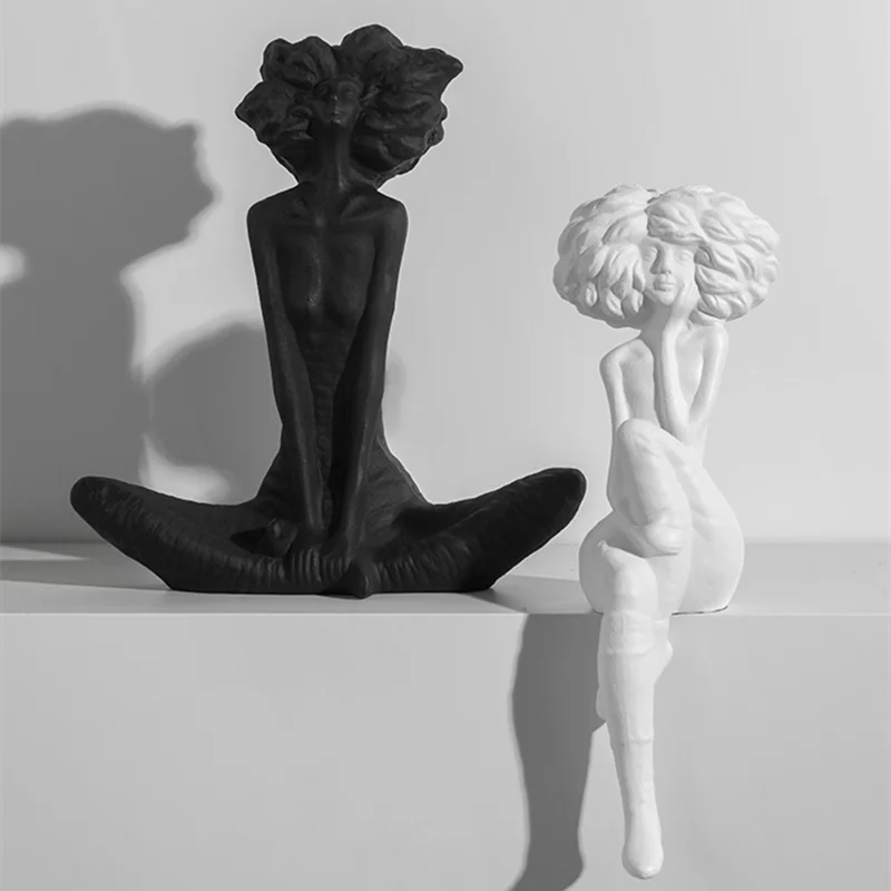 

Creative Curly Hair Girl Resin Decorations Exhibition Hall Hotel Home Modern Minimalist Ornament