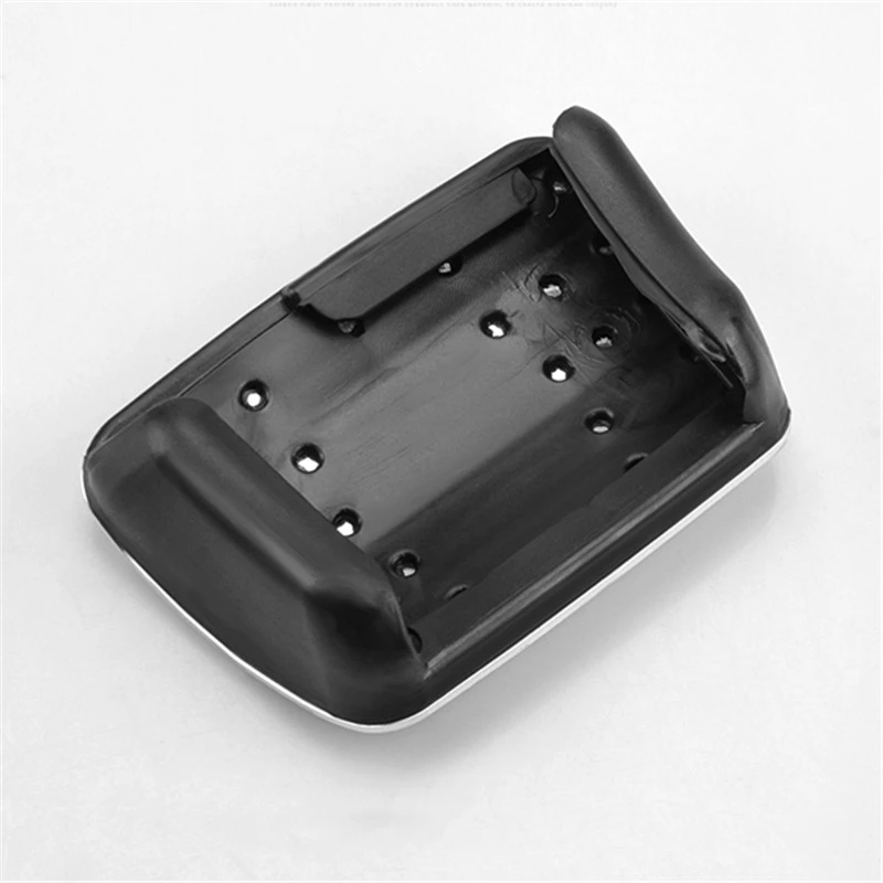 

For Audi Q5L Car Pedal Accelerator Brake Footrest Pad Aluminum alloy throttle pedals without drilling AT car accessories
