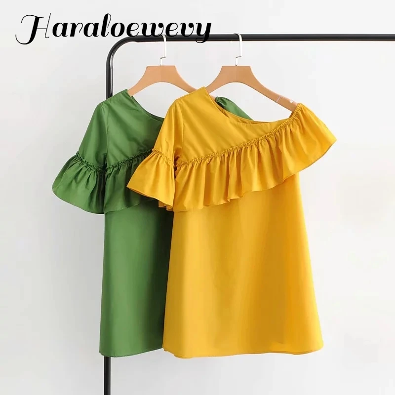 Женское короткое платье на одно плечо повседневное свободное с оборками лето