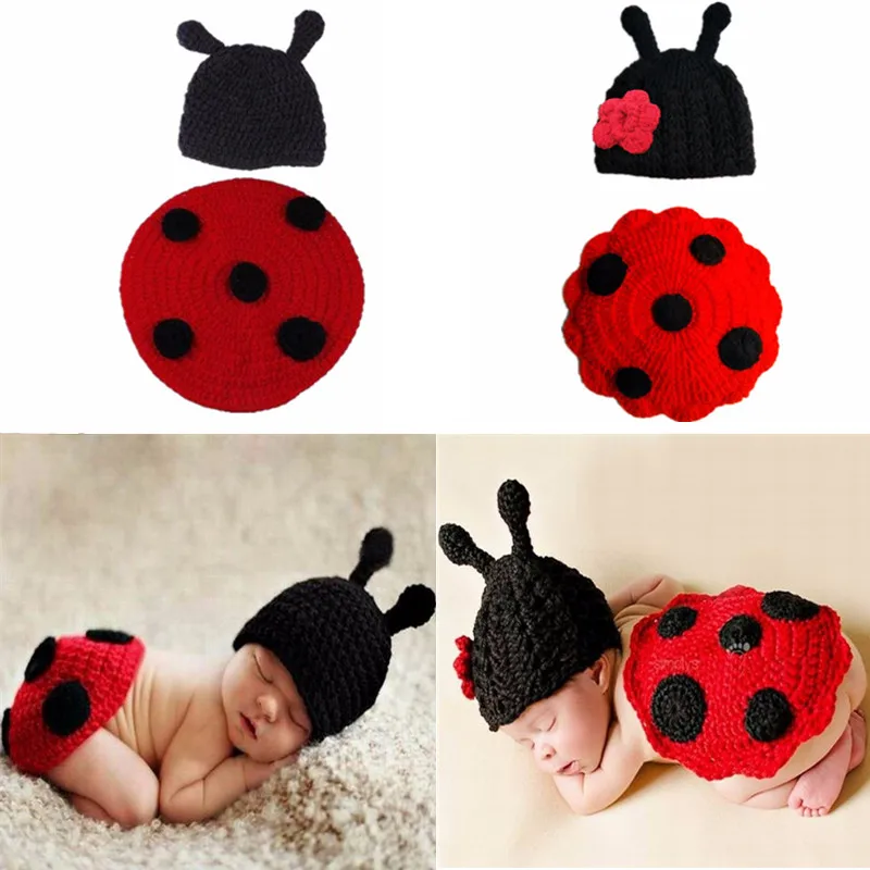 

2Pcs/Set Newborn Ladybug Suit Photography Props Costume Hat + Cape Crochet Knit Clothes Baby Cute Insects Clothing