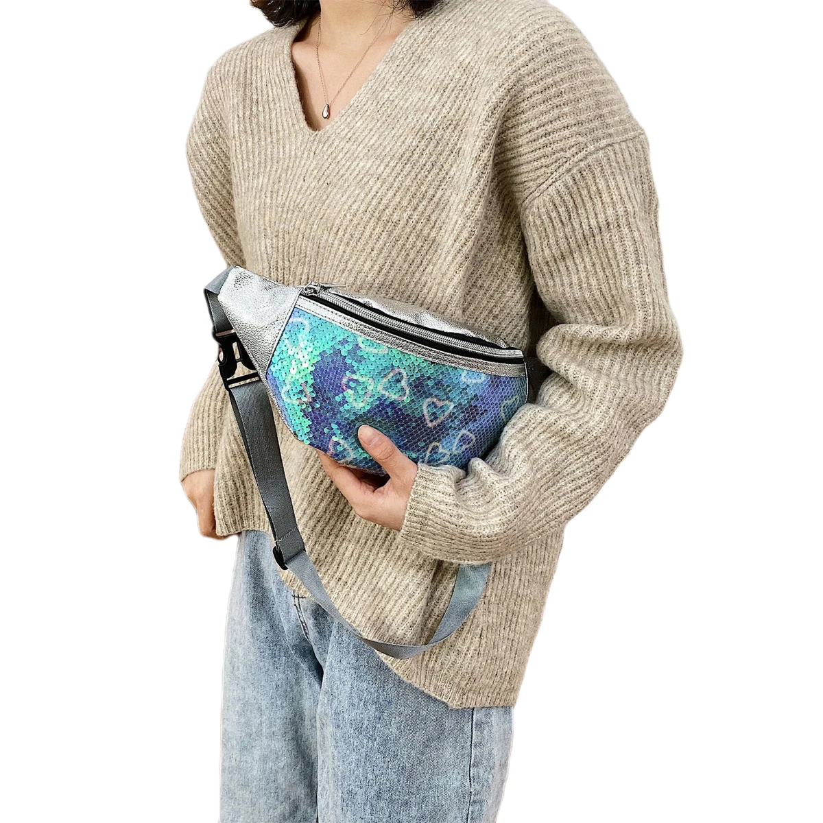 

New Fashion Women Girls Fanny Pack Shinny Sequin Waist Hip Bag Shoulder Bag with Adjustable Belt for Festival Party Travel