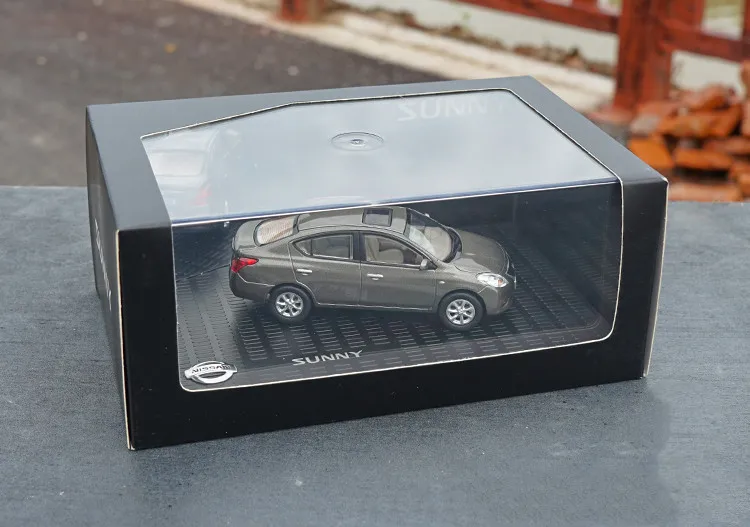 Высококачественная оригинальная модель из солнечного сплава 1:43 Nissan, коллекция подарков для моделирования, Литые металлические Автомобильные украшения