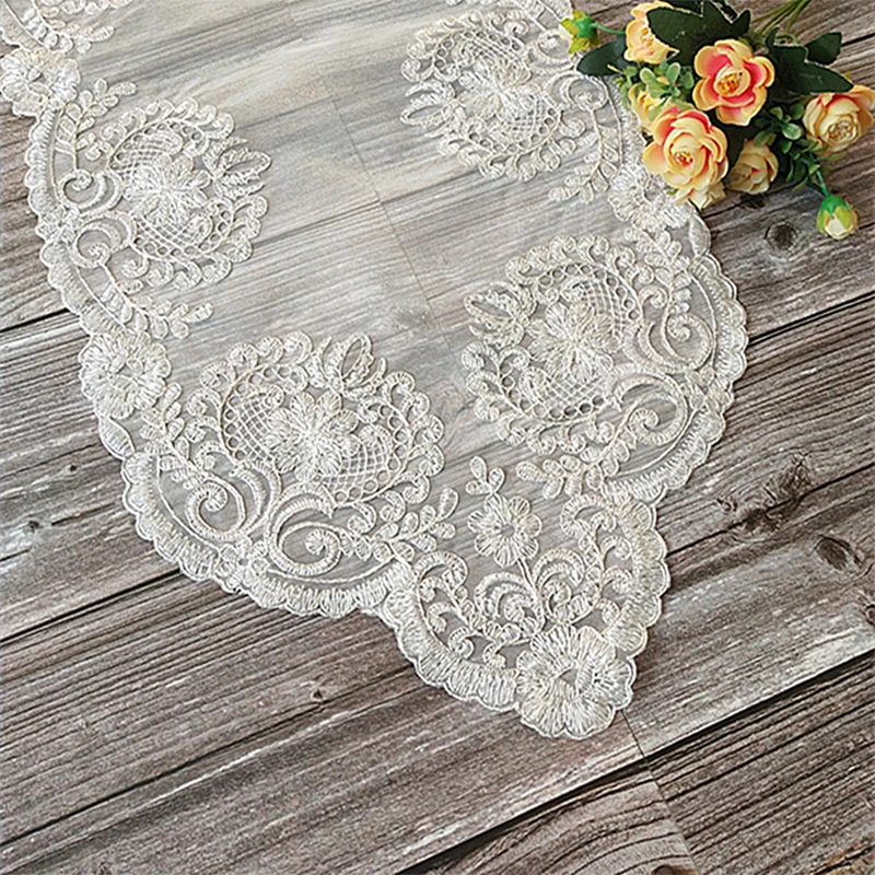 

Hot Modern Embroidery Bed Table Runner Cloth Cover Dining Lace Tea Coffee Tablecloth Doilies Party Christmas Wedding Decor