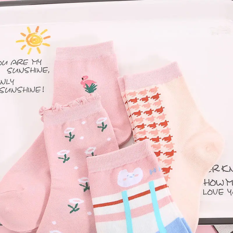 

Sfree 4Pairs Cute Japanese Socks Female Tube Socks Ins Tide Sweet Girl Net Celebrity Wild Bubble Mouth Autumn and Winter