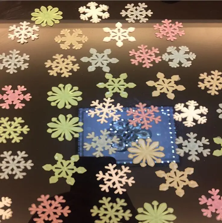 Новогодние рождественские украшения 2020 года для домашний люминесцентный фон