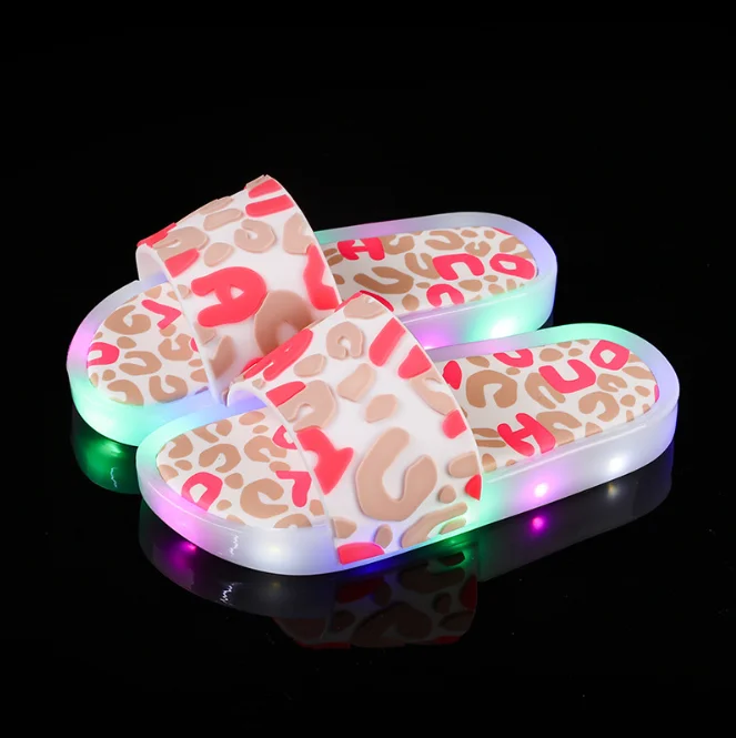 

2021 Footwear Luminous Jelly Summer Children's LED Slipper Girls Slippers PVC Non-slip Beach Sandals Kids Letters White