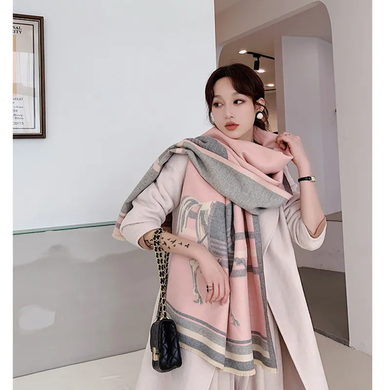 Женская кашемировая шаль KOI теплый и удобный мягкий шарф с принтом лошади лучший