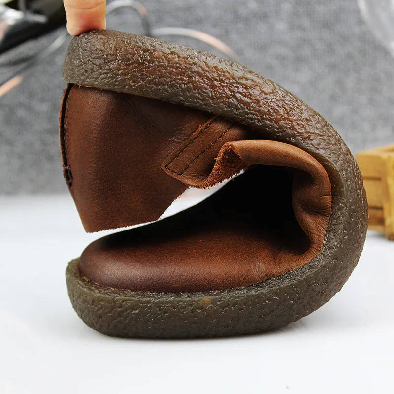 Новинка Мужская обувь из натуральной кожи Слипоны ручной работы на мягкой