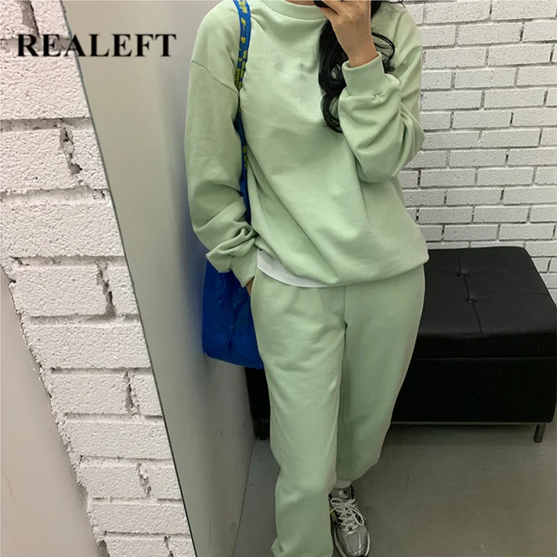 

REALEFT New 2021 Autumn Winter Tracksuit Women's Sets Two Pieces Pullovers Sporty Pants Lounge Wear Solid Colors Suits Ladies
