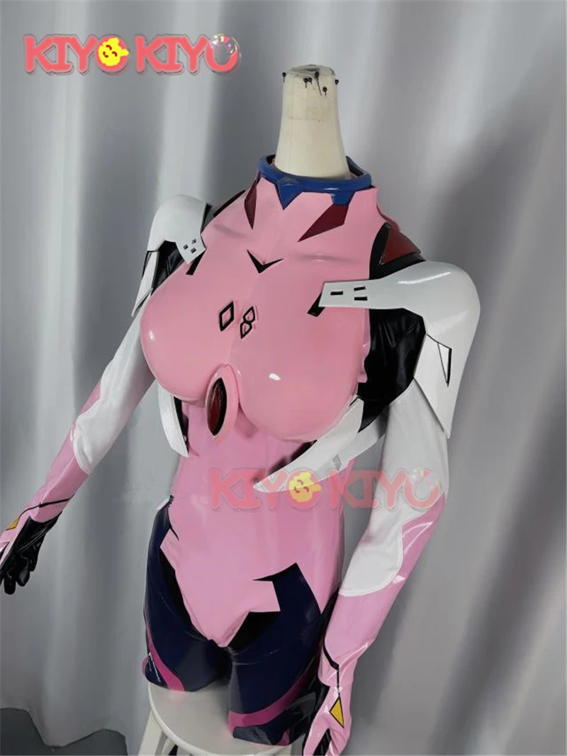 Рисунок 3 - Женский костюм для косплея