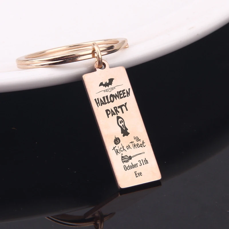 Drawings Pumpkin Lantern Bat And Witch Broom Keychain October 31th Eve Gift Halloween Party Trick Or Treat Jewelry |