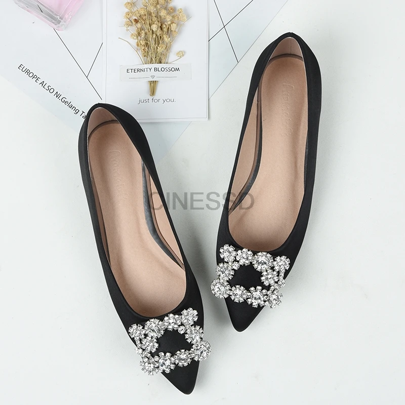 Гладкие атласные женские балетки на плоской подошве Обувь с украшениями в виде