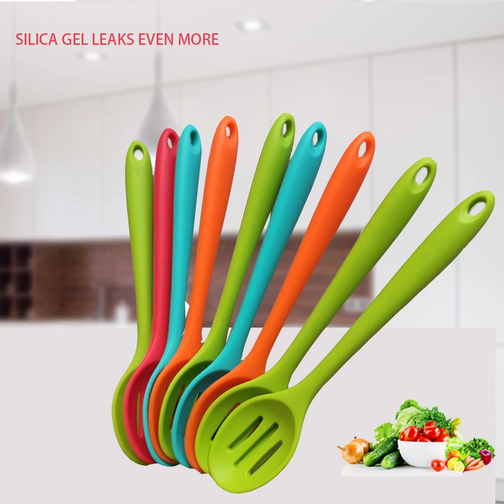 

Kitchen,Dining & Bar