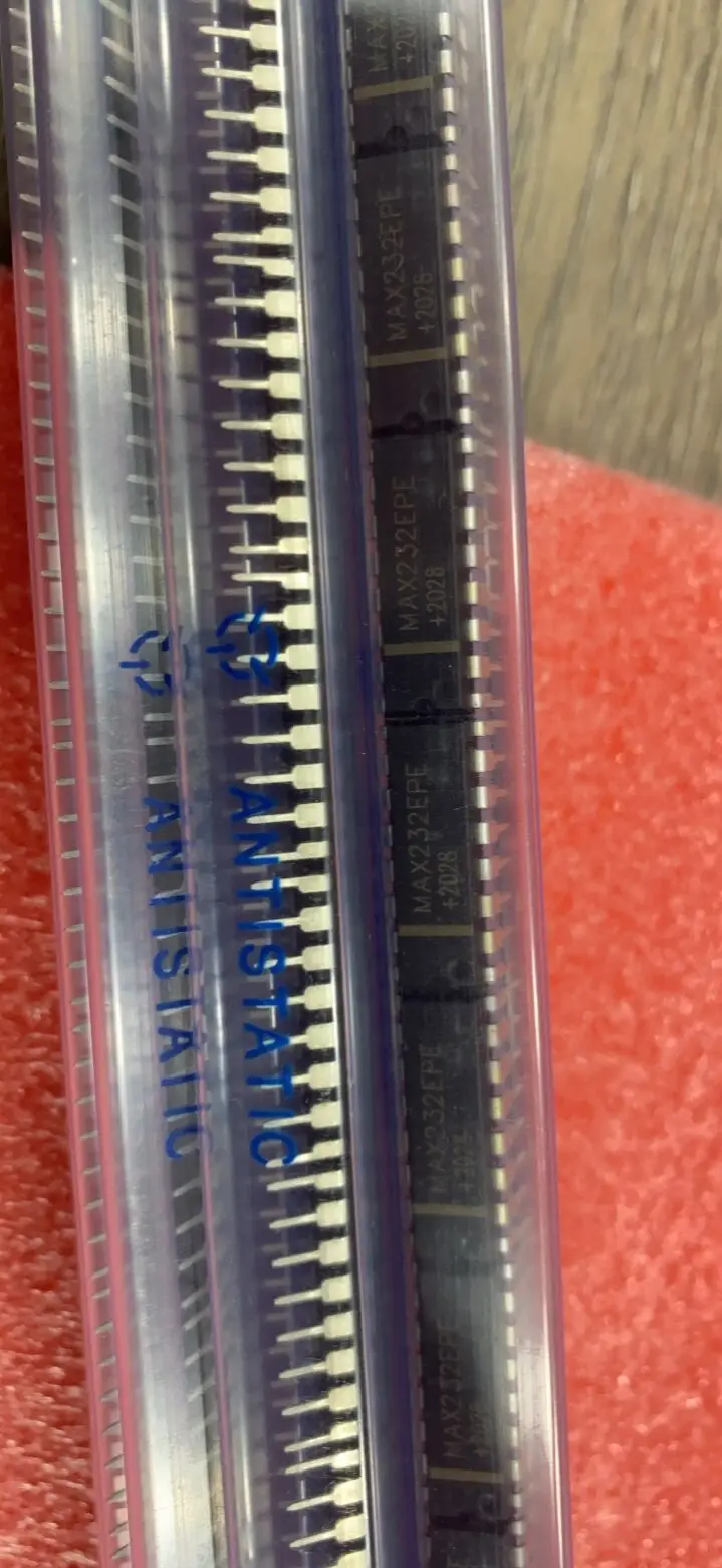

MAX232CSE/ESE/CPE/EPE MAX232CSE MAX232ESE MAX232EPE Interface DIP16 SOP16 50PCS -1lot