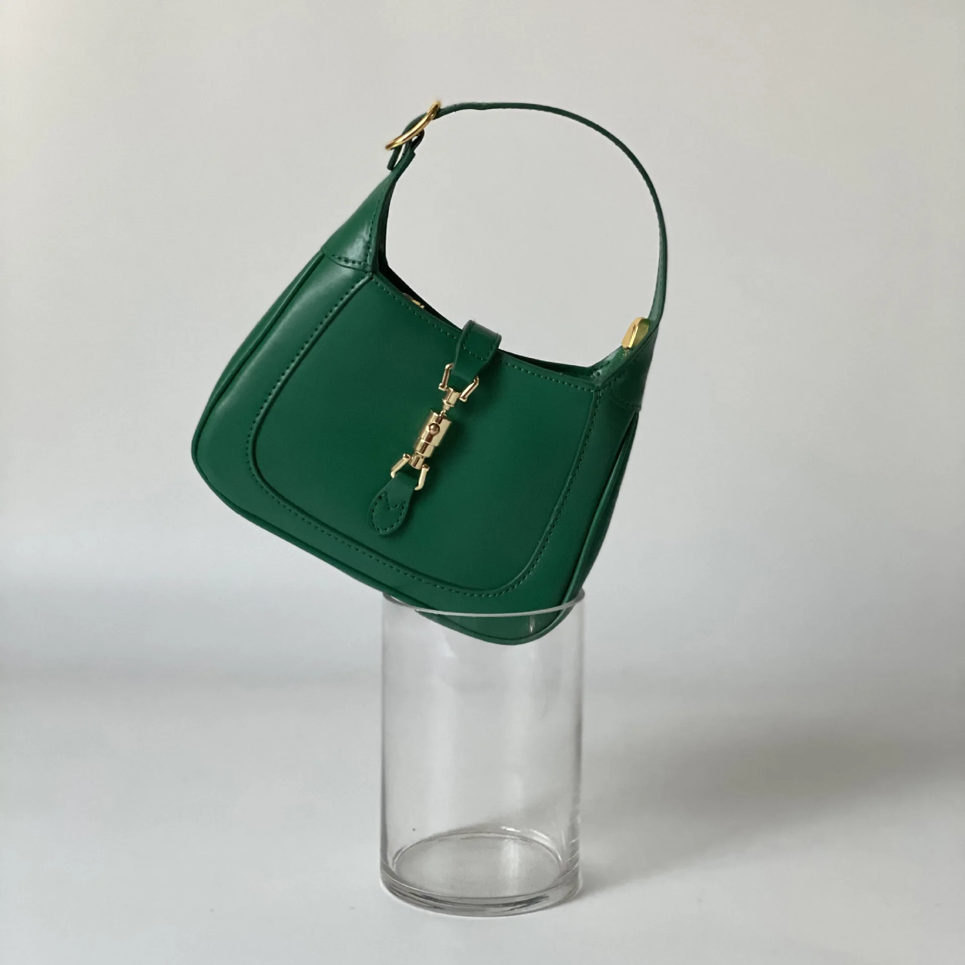 

2021 new fashion luxury 100% cowhide handbag wild temperament underarm bag messenger shoulder bag French bag small square bag
