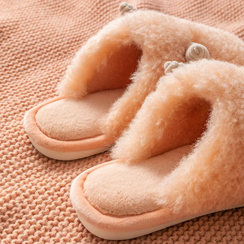 Симпатичные пушистые тапочки с коровьими рожками для женщин и мужчин Мультяшные