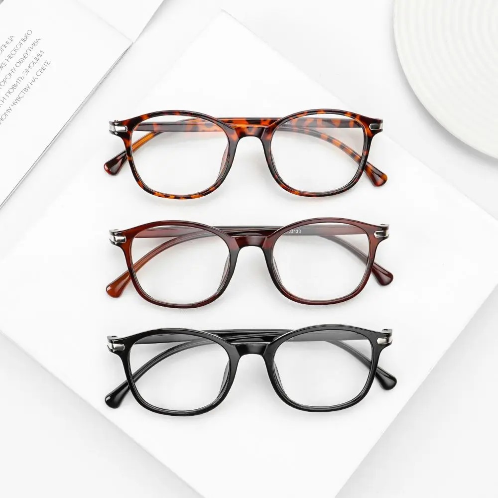 

Unisex Classic Ultralight Portable High-definition PC Frame Eyeglasses Reading Glasses Presbyopic Glasses