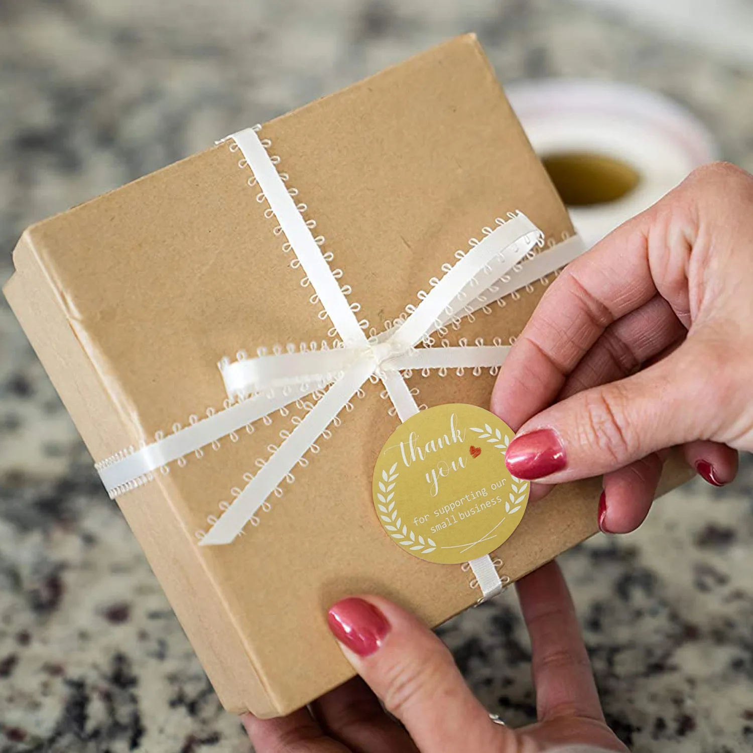 

2021 1.5 inch 500 pieces /roll, thank you for handmade kraft paper labels, baking gift cards, party, gift wrapping stickers
