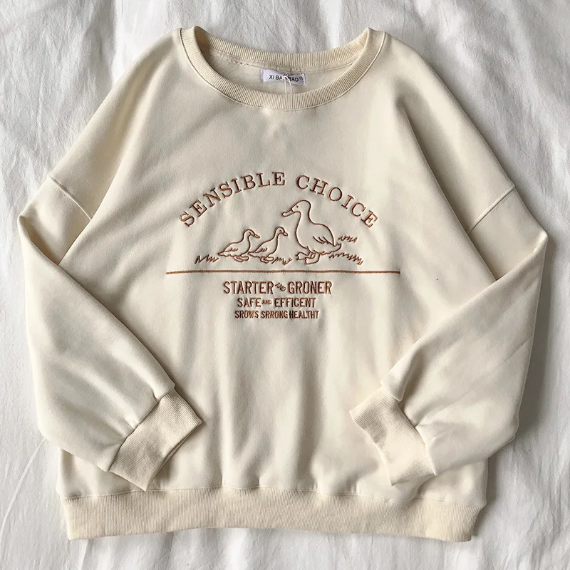 

Duckling Embroidery Women Sweatshirt Loose Harajuku Oversize Sweatshirt Pullovers For Autumn