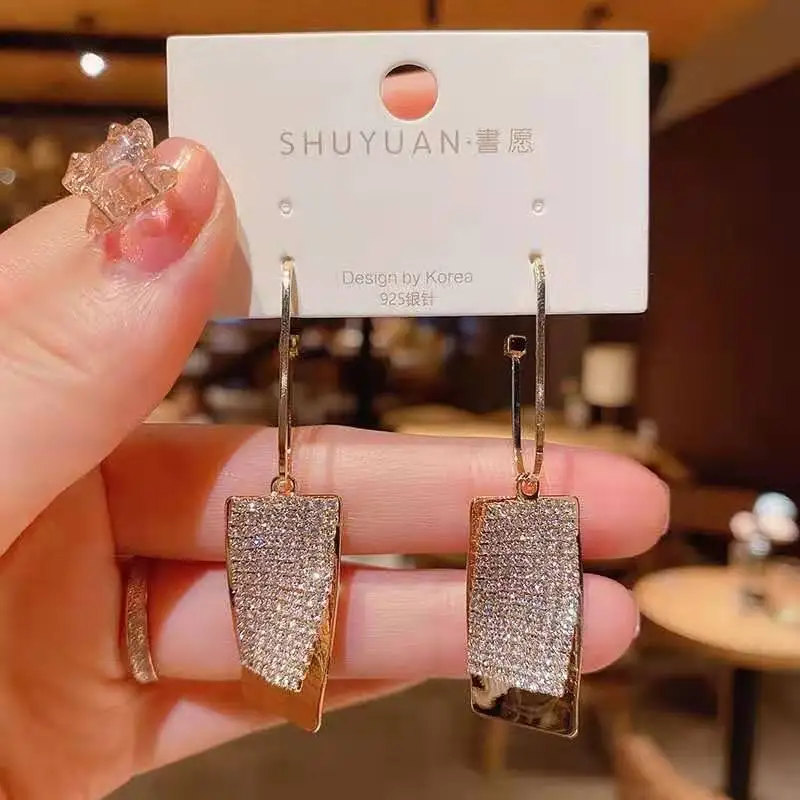 

Luxury Rhinestone Geometric High Quality Pendant Earrings for Women Bijoux Square Dangle Earring Party Jewelry Gifts Gold Trendy
