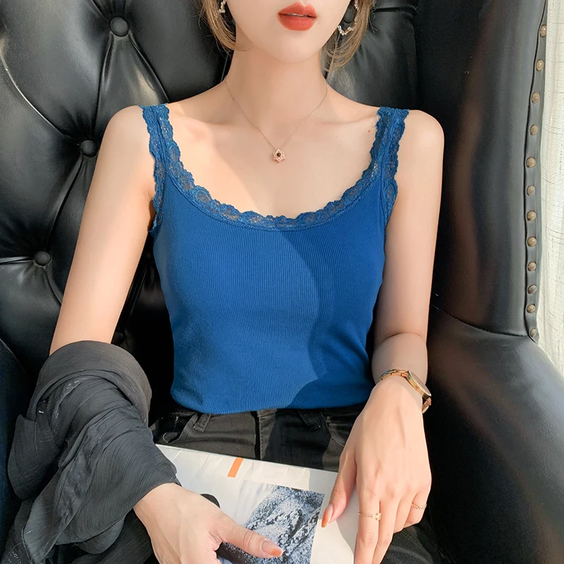 Женская Кружевная футболка с круглым вырезом голубая или розовая Однотонная