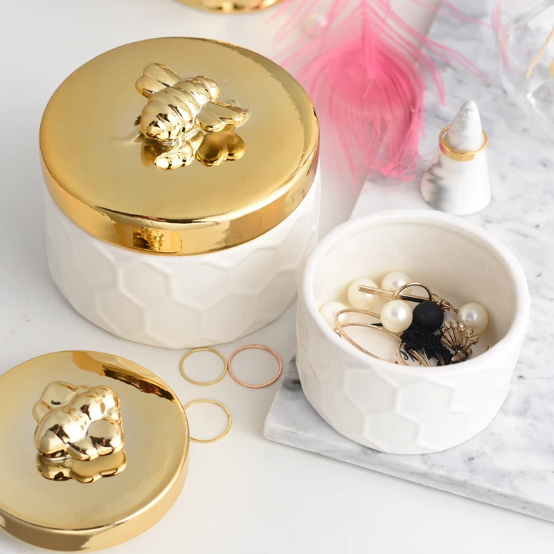 

Nordic Style Ceramic Gold-Plated Jewelry Box Jewelry Ring First Storage Box Creative Home Decoration