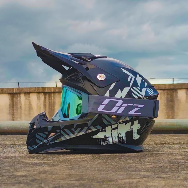 Мотоциклетный шлем Motocros Kask гоночный классический для мотокросса и спуска с горы