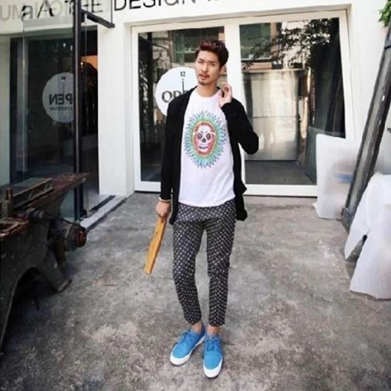 

Korean Version of The Large Size Boys Men's Men's Personality Round Wave Point Harlan Jeans Trousers Pants Plus Fertilizer To In