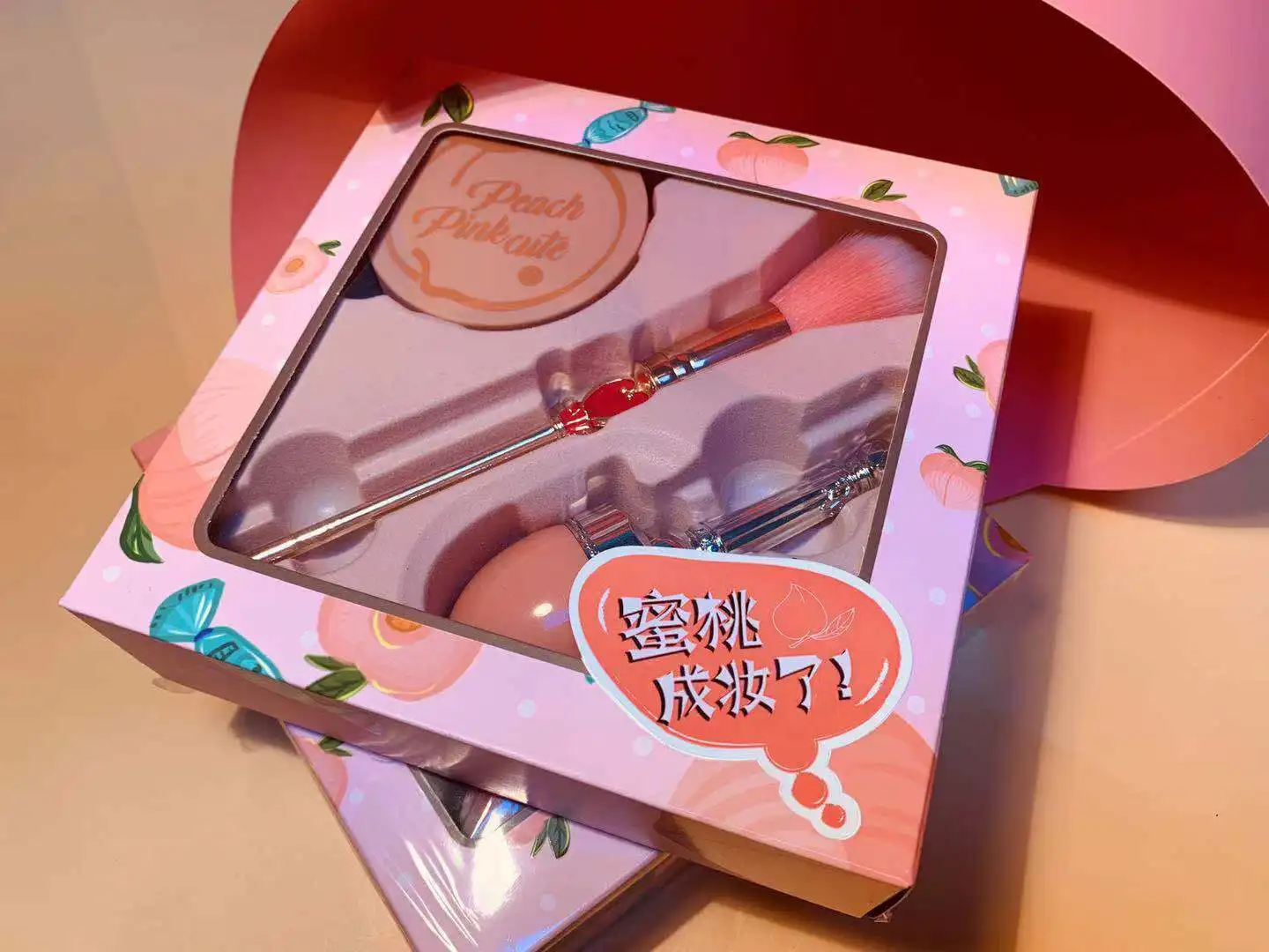 Персиковый набор из трех предметов натуральные бриллиантовые румяна контур лица